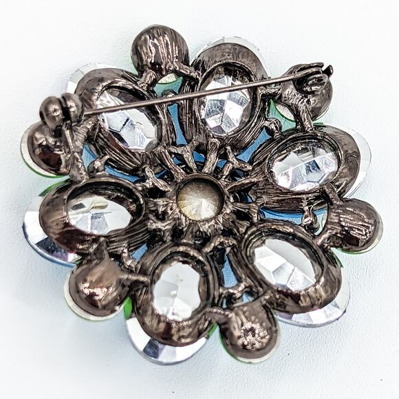 Elegant Sparkling Blue and Green Floral Brooch - Picture 5 of 5